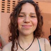 Profesora particular de materias de ciencias y otras de la ESO/bachillerato (biología, química....) + Francés/ Inglés